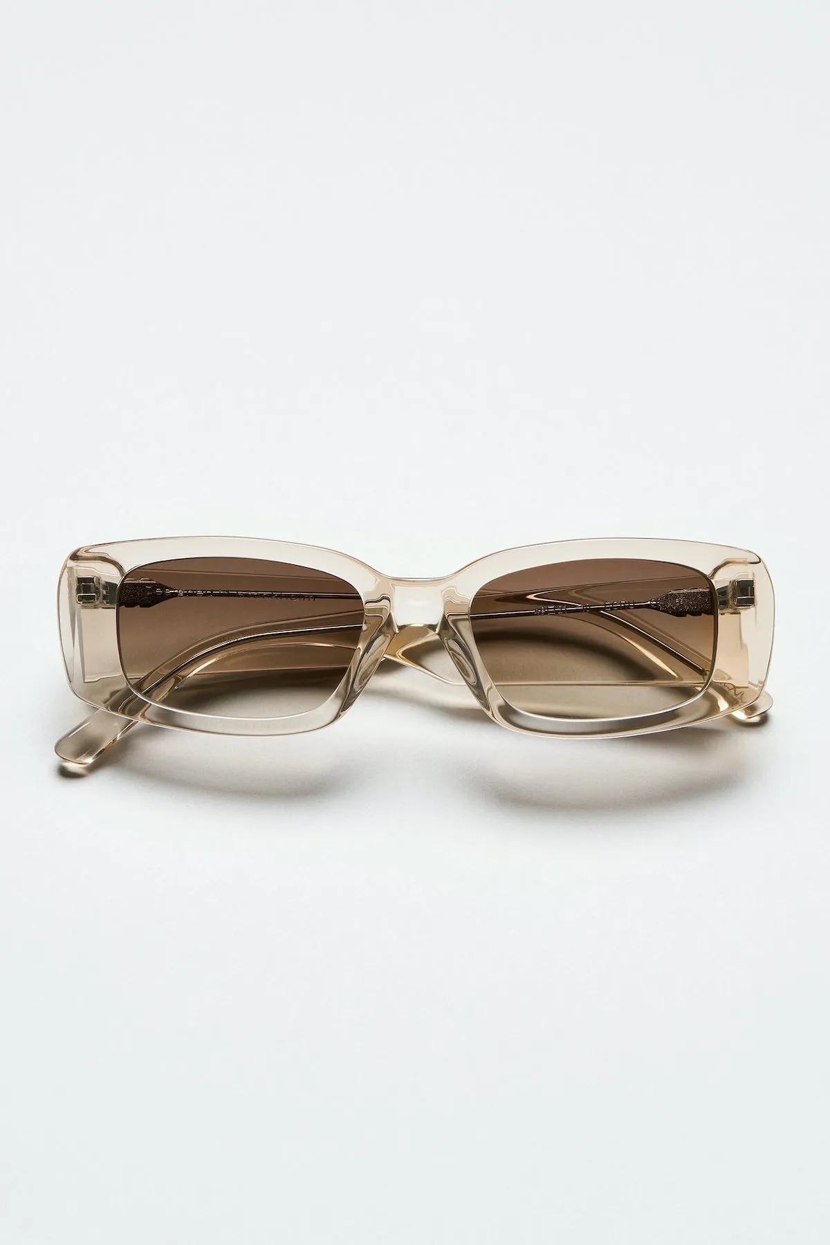 10.2 SUNGLASSES BY CHIMI