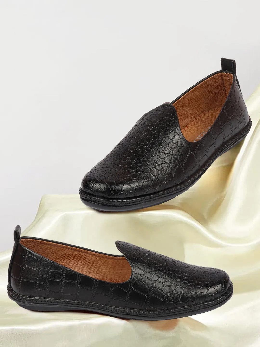 Men Black Ethnic Slip On Trending Stitched Jutis