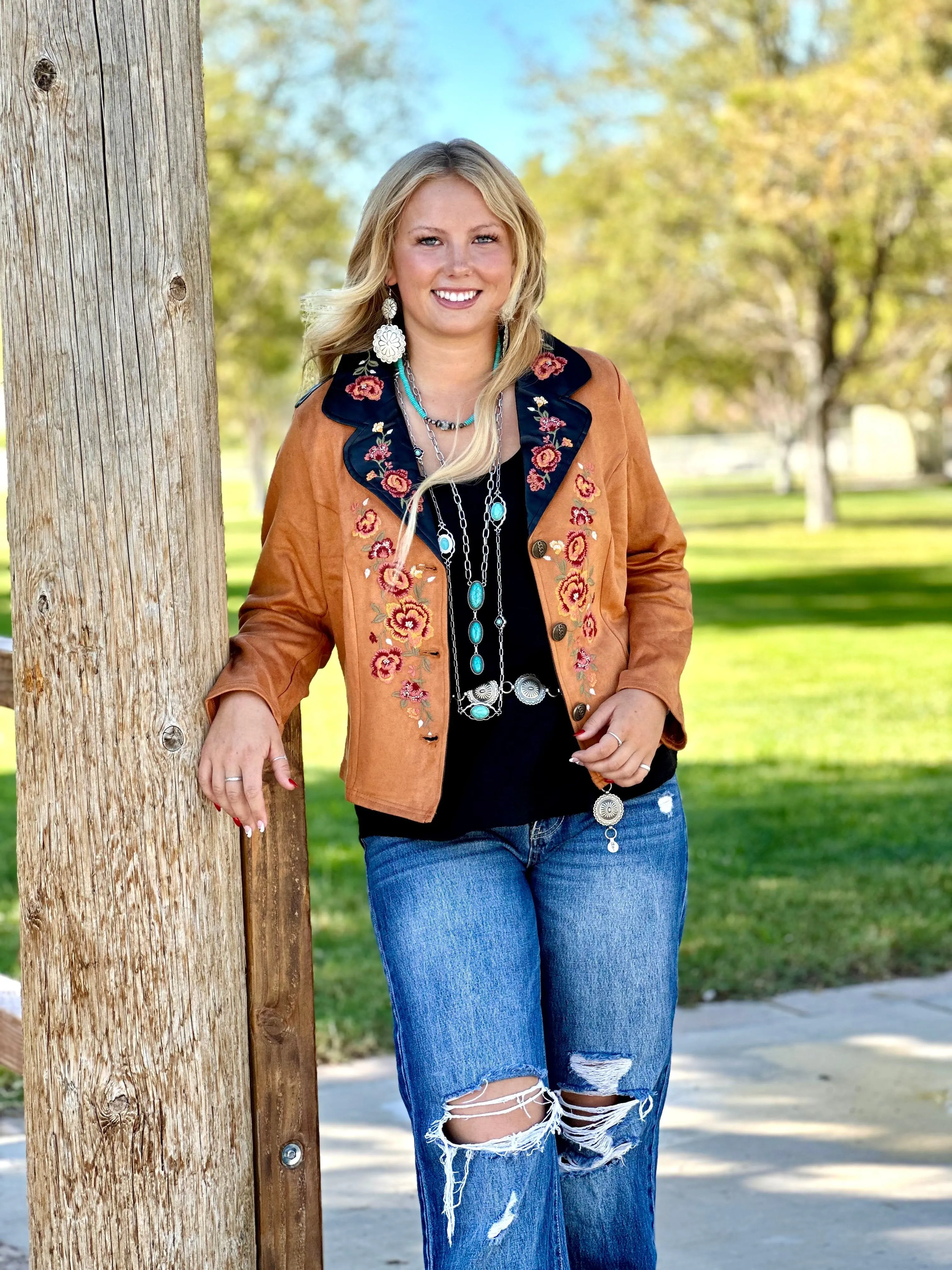 The Cheyenne Bluffs Embroidered Blazer